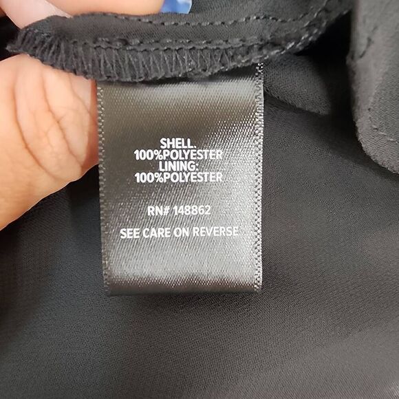 Torrid Size 1X Lurex Star Surplice Ruffle Hem Top Black Plus Size Blouse U - Picture 9 of 11